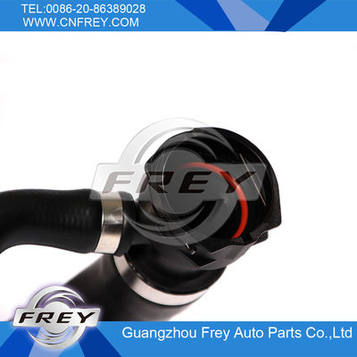 أجزاء تبريد محرك خرطوم المبرد العلوي 17127531768 لسيارات BMW E90