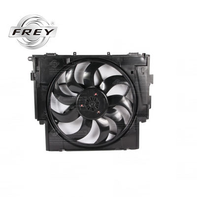 600 واط أجزاء تبريد محرك مروحة المشعاع العملية 17418642161 لسيارات BMW F10 F11 F18 525I