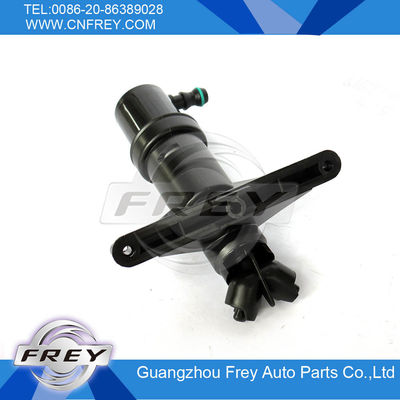قطع غيار السيارات Oem 61677038415 لمضخة غسالة المصباح BMW E60 E61