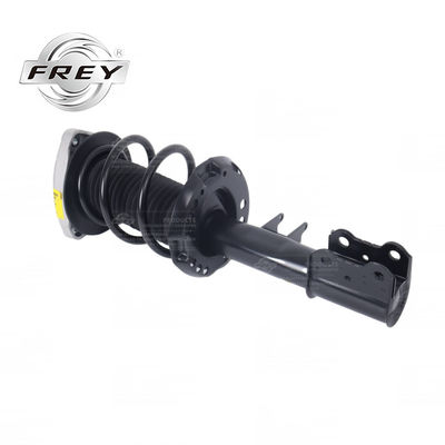 OEM الجبهة اليمنى قطع غيار السيارات ممتص الصدمات الجمعية 1763232000 لـ W176 W246