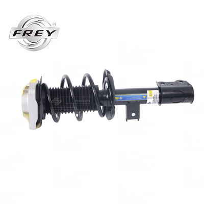 OEM الجبهة اليمنى قطع غيار السيارات ممتص الصدمات الجمعية 1763232000 لـ W176 W246